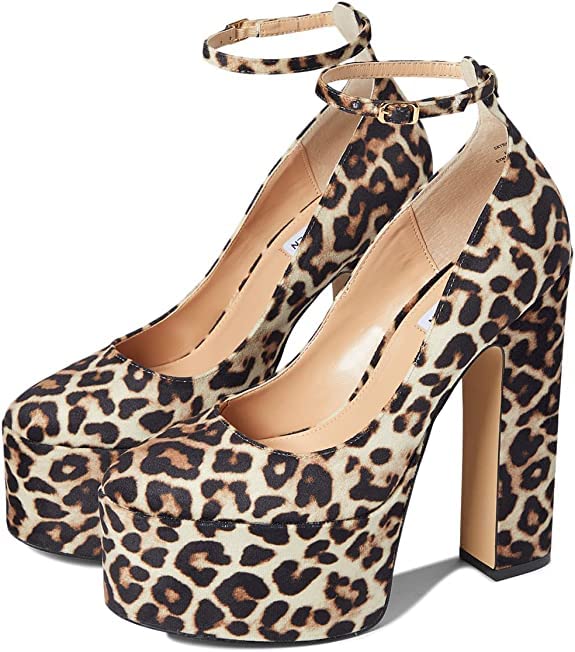 Steve Madden Women's Skyrise Pump, Leopard Velvel, 7.5
